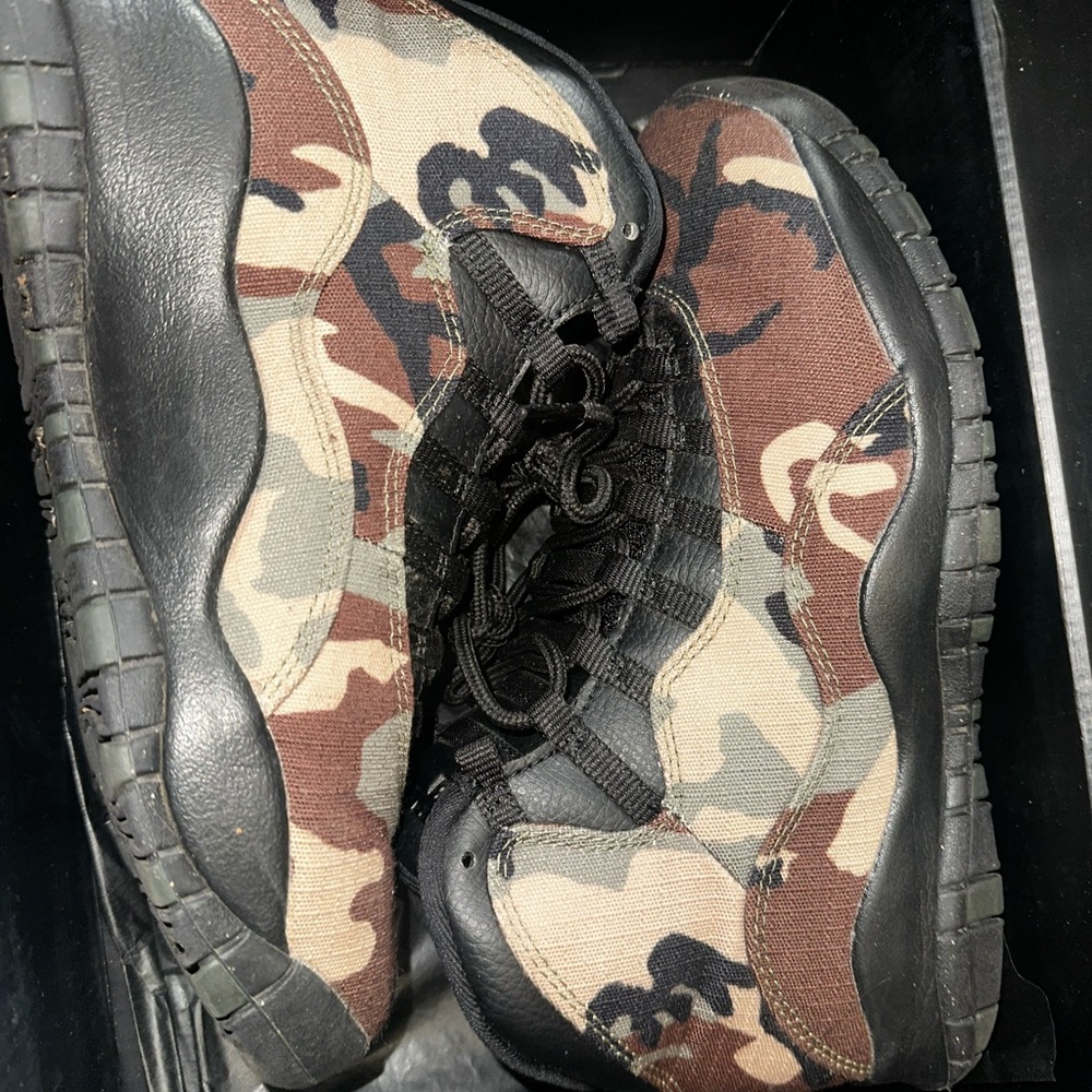 Jordan 10 Retro ‘woodland camo’
